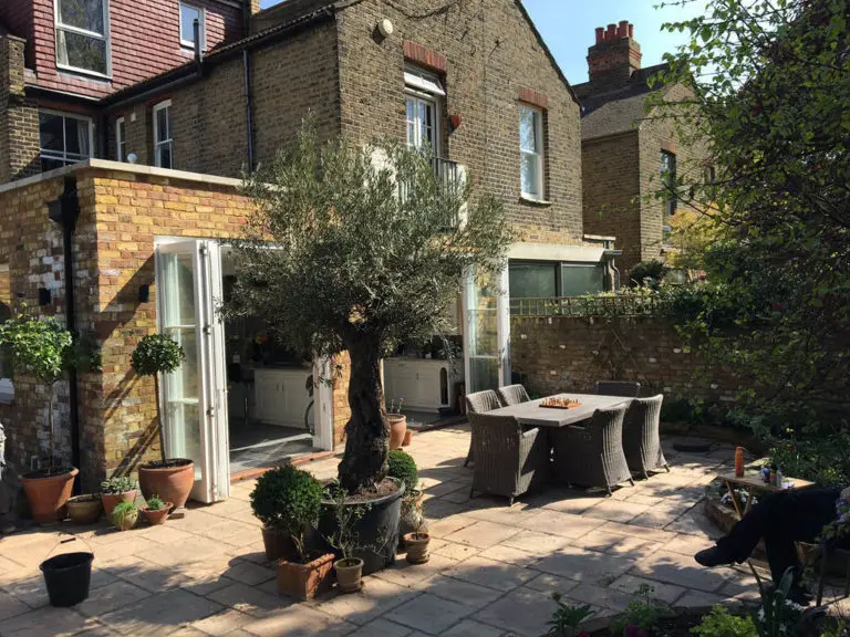 conservatory and landscaping the garden in Ealing2