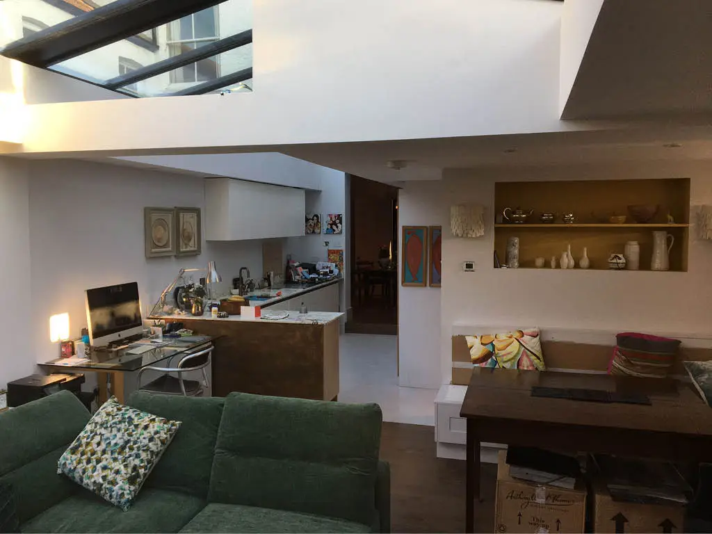 Separate utility room new glazed roof and full internal renovation including installation of new en-suite11